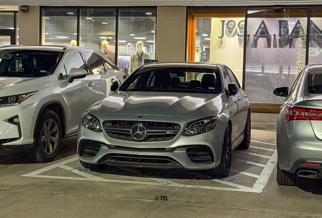 Mercedes-AMG E 63 S W213