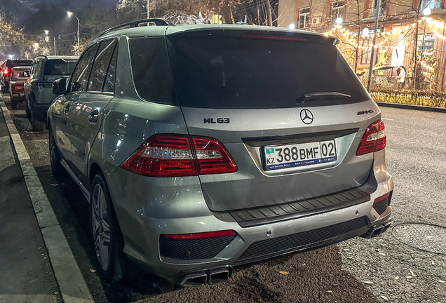 Mercedes-Benz ML 63 AMG W166