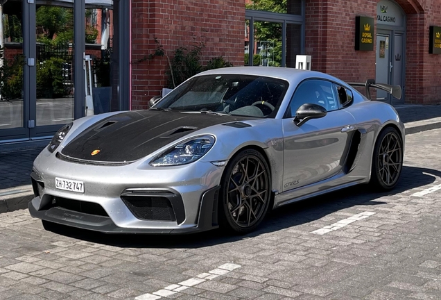 Porsche 718 Cayman GT4 RS Weissach Package