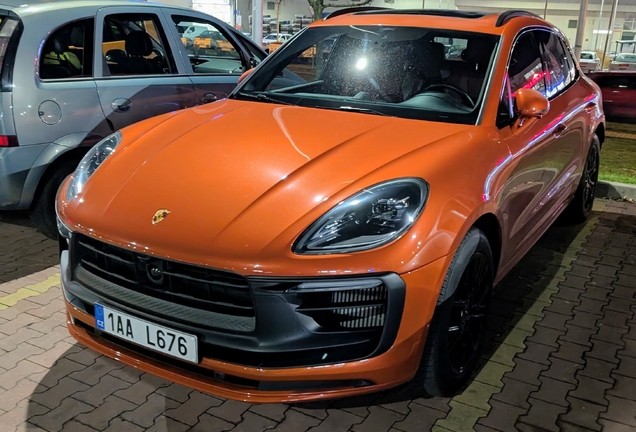 Porsche 95B Macan GTS MkIII
