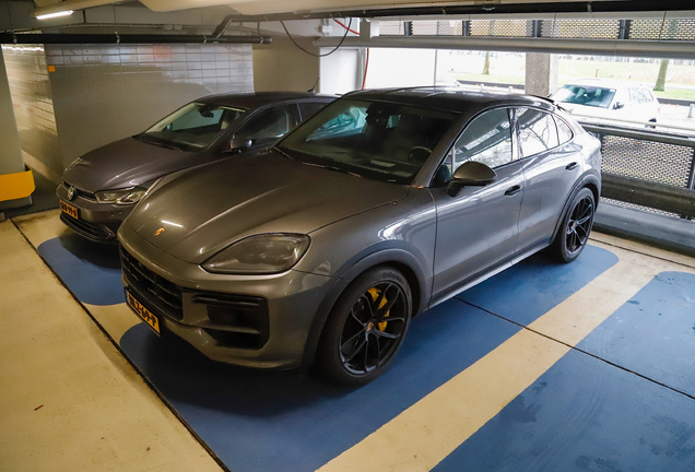 Porsche Cayenne Coupé Turbo E-Hybrid