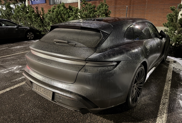 Porsche Taycan GTS Sport Turismo