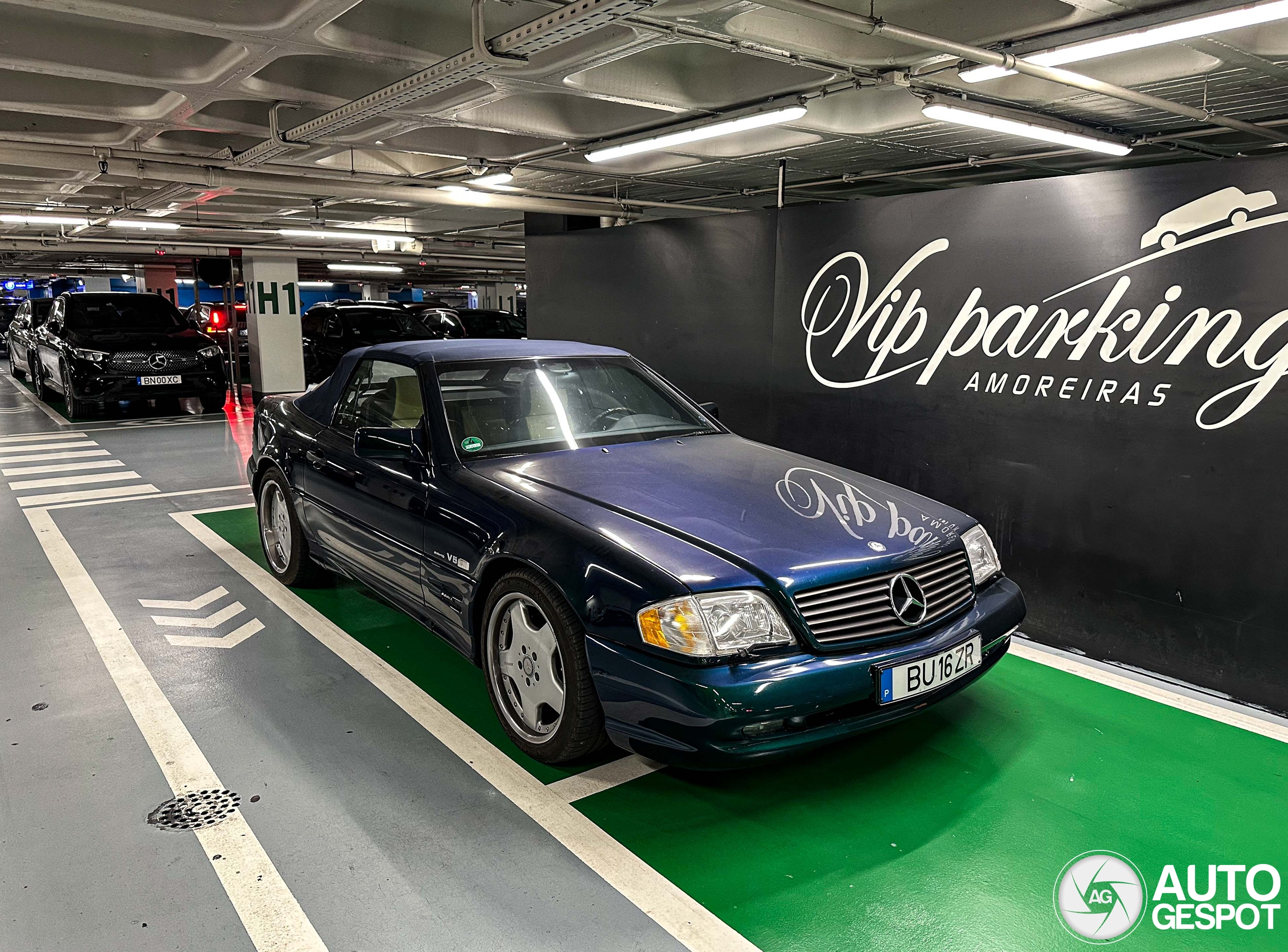 Unieke SL 60 AMG gespot in Lissabon