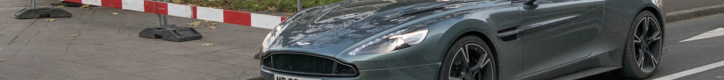 Aston Martin Vanquish S 2017