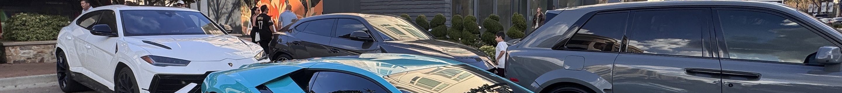 Lamborghini Revuelto