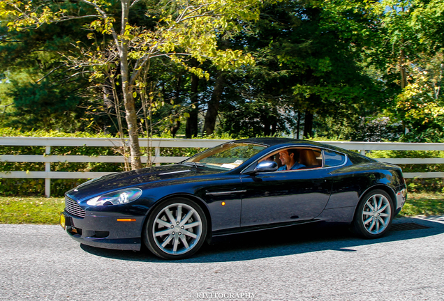 Aston Martin DB9