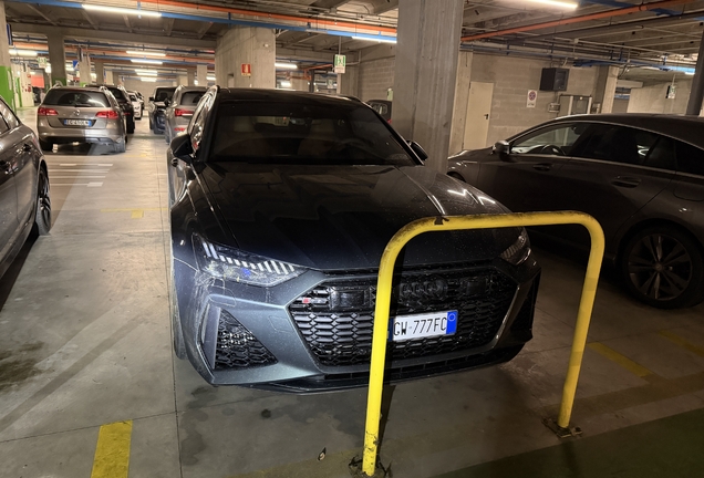 Audi RS6 Avant C8