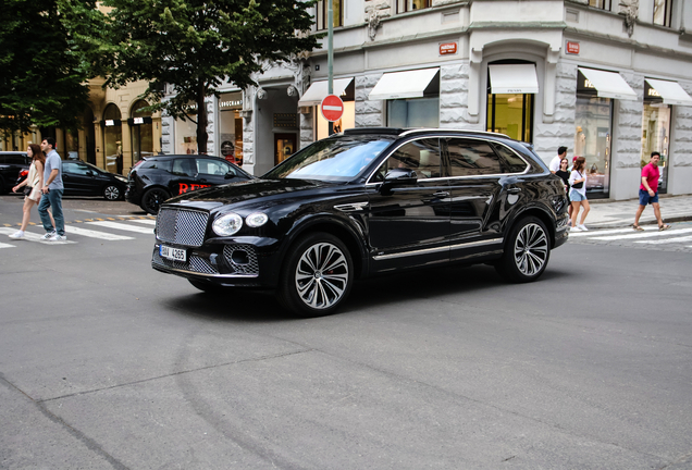 Bentley Bentayga V8 2021