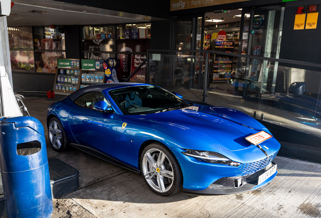 Ferrari Roma Spider