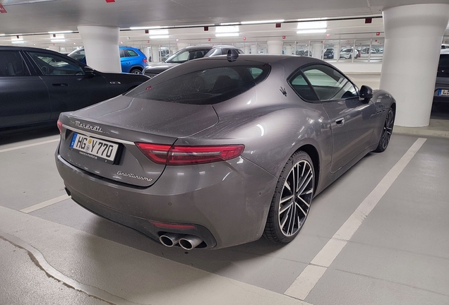 Maserati GranTurismo Modena 2023
