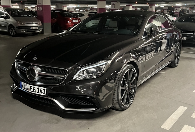 Mercedes-Benz CLS 63 AMG C218 2015