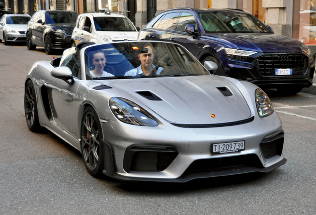 Porsche 718 Spyder RS