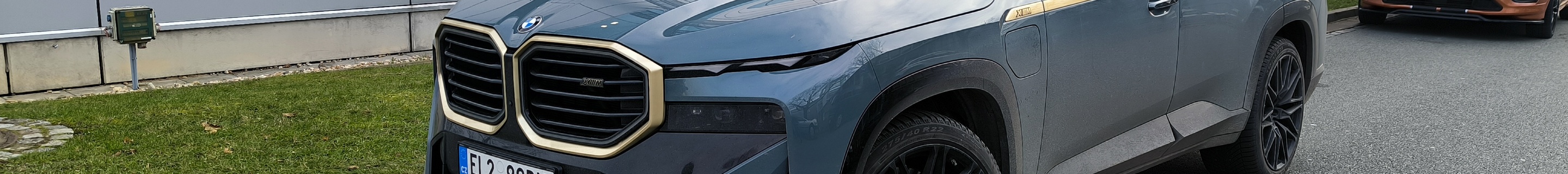 BMW XM G09