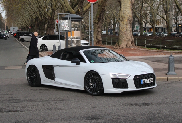 Audi R8 V10 Spyder 2016