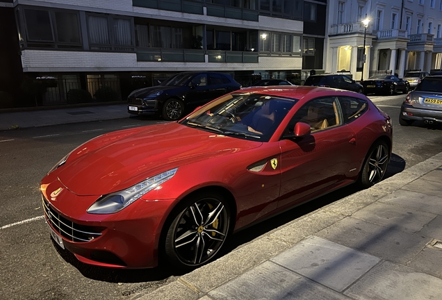 Ferrari FF