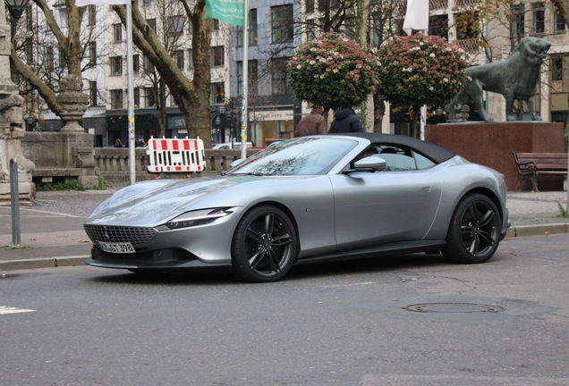 Ferrari Roma Spider