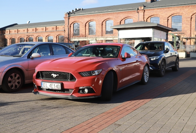 Ford Mustang GT 2015