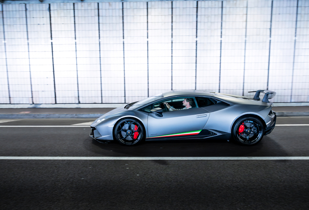 Lamborghini Huracán LP640-4 Performante