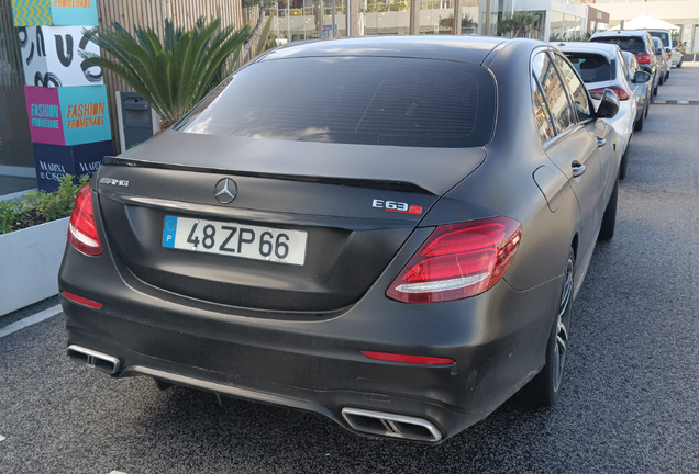 Mercedes-AMG E 63 S W213