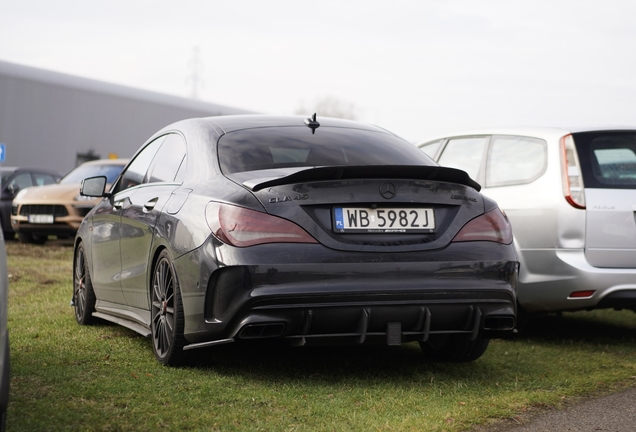 Mercedes-Benz CLA 45 AMG Edition 1 C117