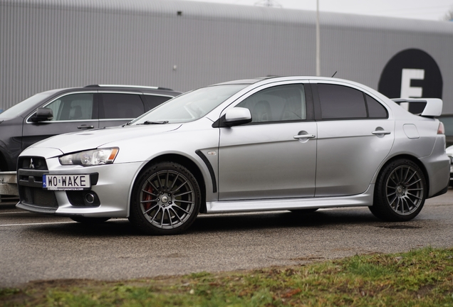 Mitsubishi Lancer Evolution X