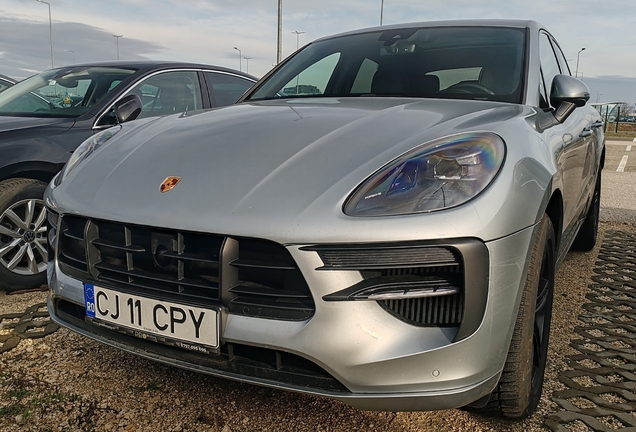 Porsche 95B Macan GTS MkII