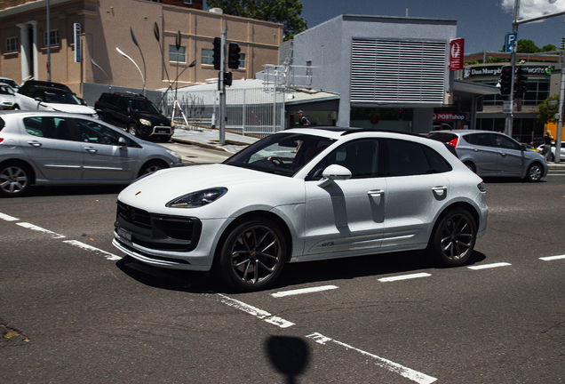 Porsche 95B Macan GTS MkIII