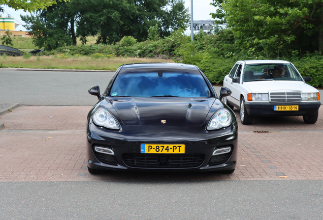 Porsche 970 Panamera Turbo MkI
