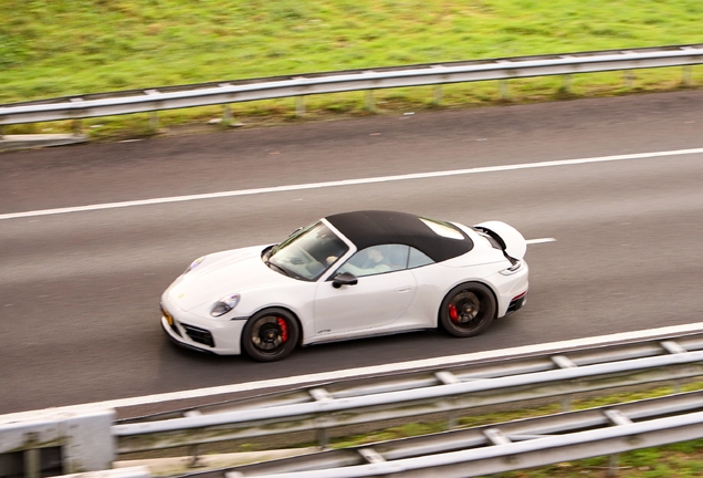Porsche 992 Carrera 4 GTS Cabriolet MkI