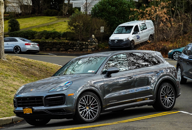 Porsche 9YA Cayenne GTS MkI