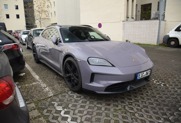 Porsche Taycan GTS Sport Turismo MkII