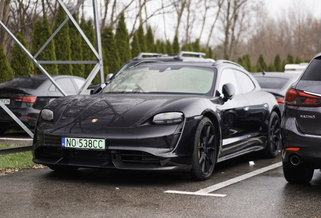 Porsche Taycan Turbo S Sport Turismo