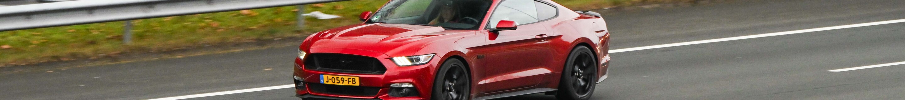 Ford Mustang GT 2015