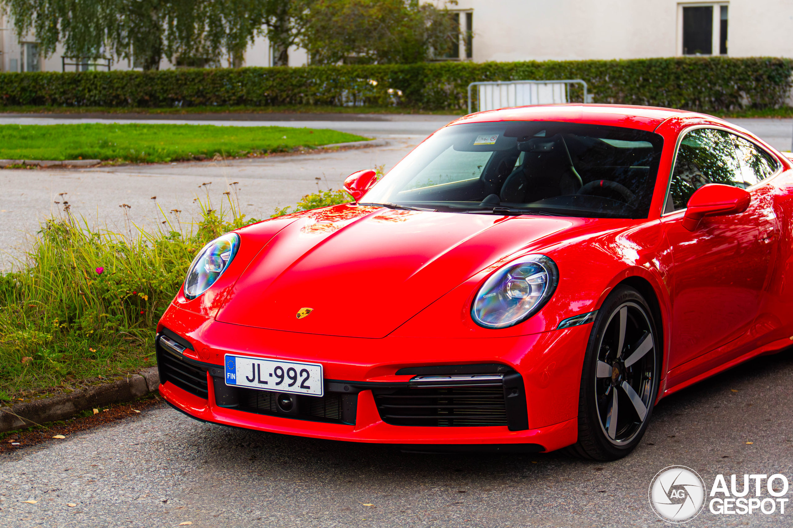 Porsche 992 Turbo S MkI - 30 November 2025 - Autogespot