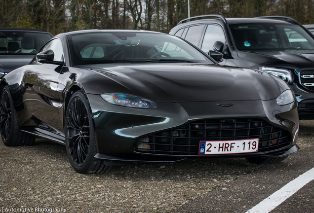 Aston Martin V8 Vantage 2018