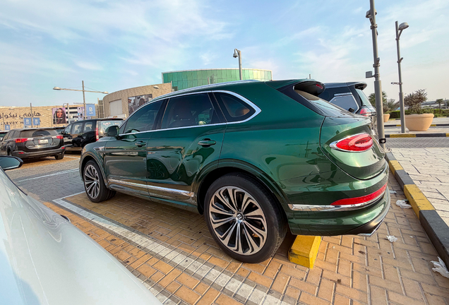 Bentley Bentayga V8 2021