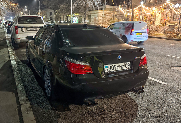 BMW M5 E60 2007