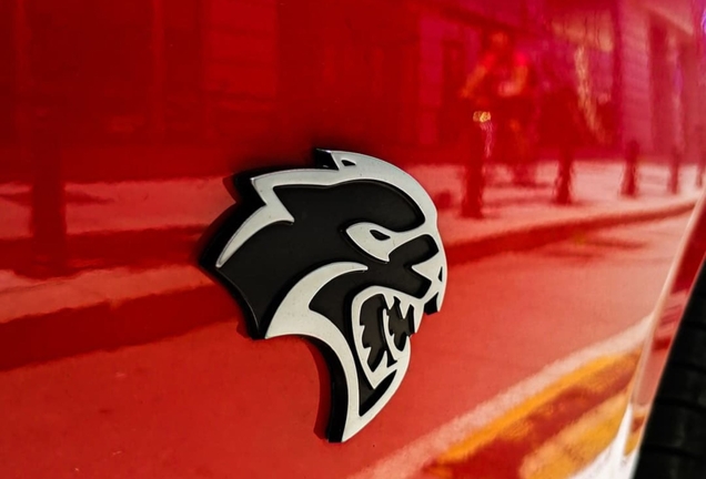 Dodge Challenger SRT Hellcat