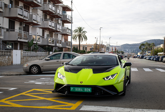 Lamborghini Huracán LP640-2 STO