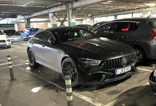 Mercedes-AMG GT 63 S X290