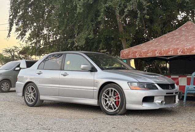 Mitsubishi Lancer Evolution IX