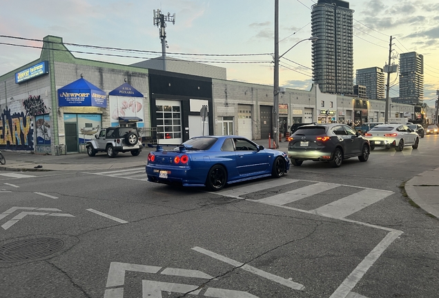 Nissan Skyline R34 GT-R V-Spec II