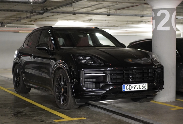 Porsche 9YA Cayenne GTS MkII