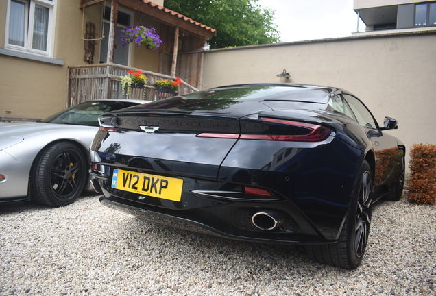 Aston Martin DB11