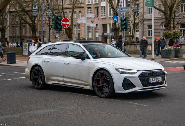Audi RS6 Avant C8