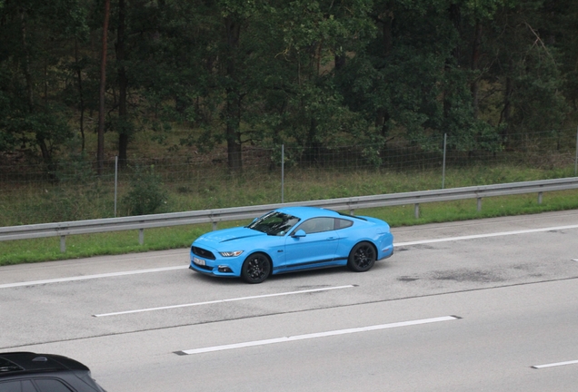 Ford Mustang GT 2015