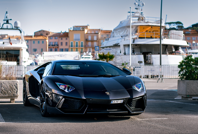 Lamborghini Aventador LP700-4