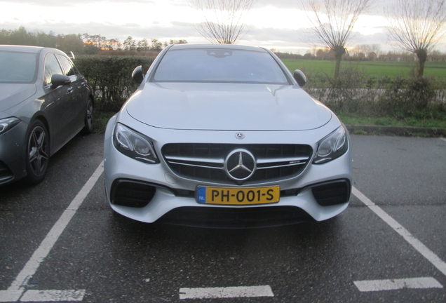 Mercedes-AMG E 63 S W213