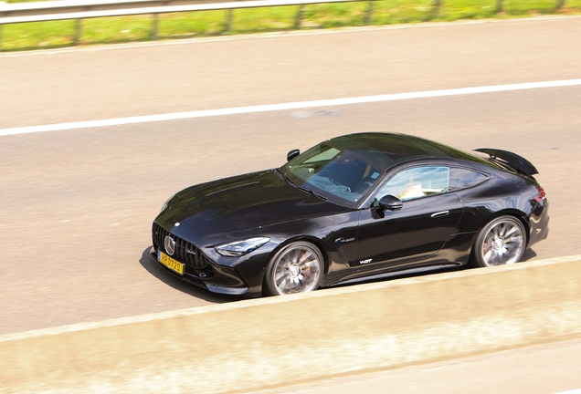 Mercedes-AMG GT 63 C192