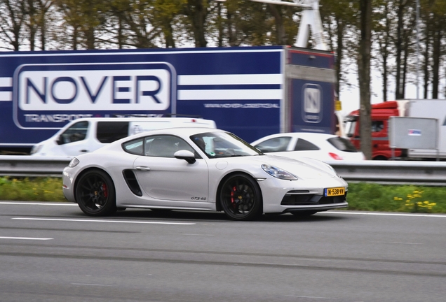 Porsche 718 Cayman GTS 4.0
